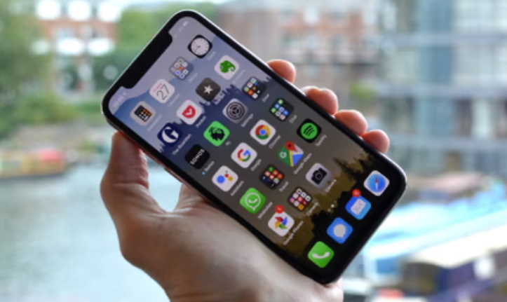 Phone Plans With International Calling: Best Options in 2025