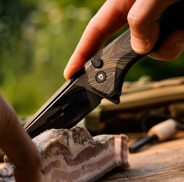 The Adventurer’s Secret Weapon: Why Every Explorer Needs a Pocket Knife